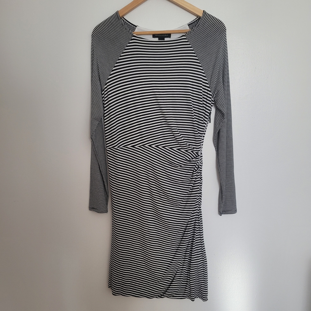 Banana Republic Black and White Striped Long Sleeve Dress Size M Size Zip